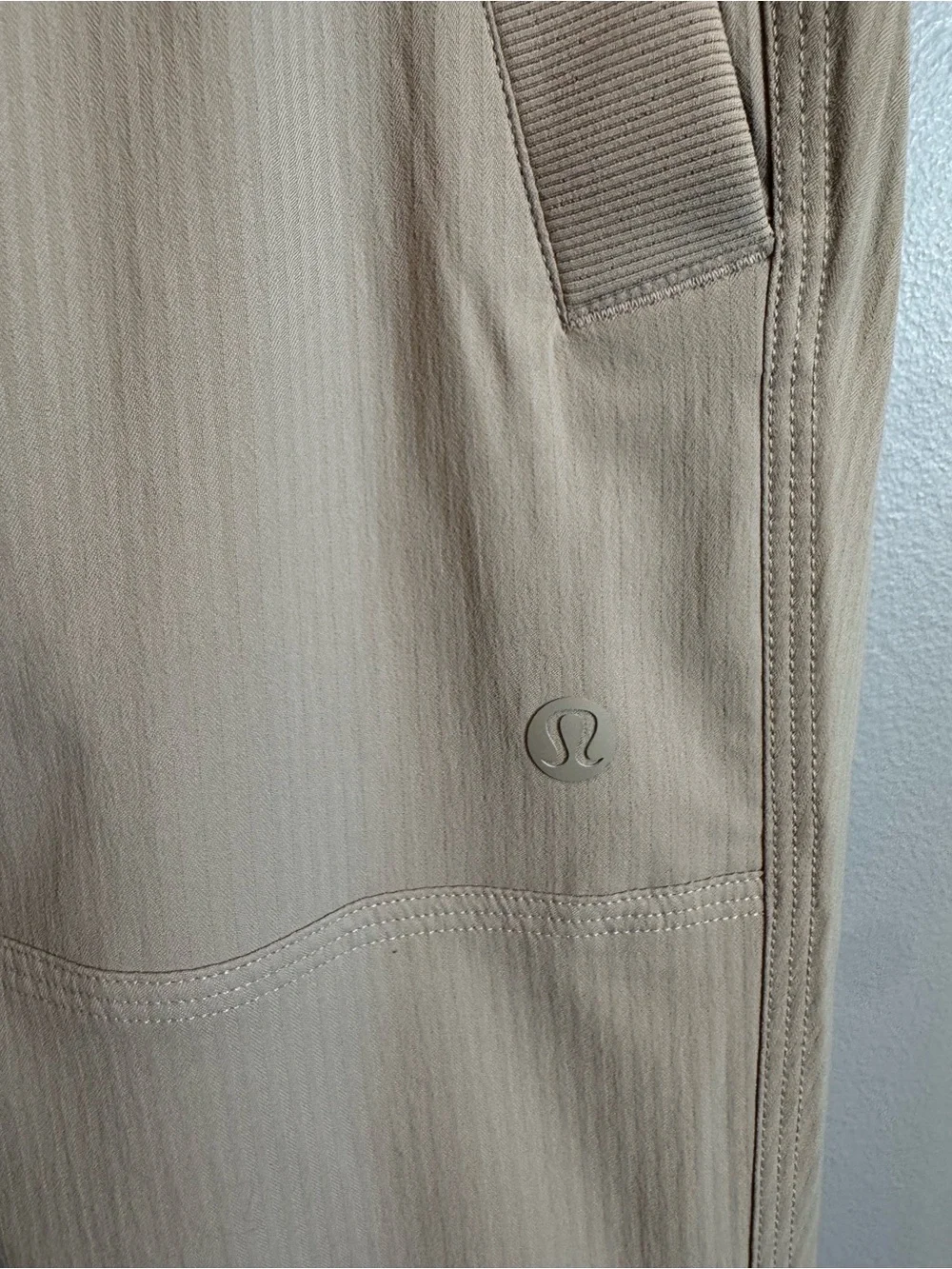 Lululemon Dance Studio Relaxed-Fit Mid-Rise Cargo Pant Small